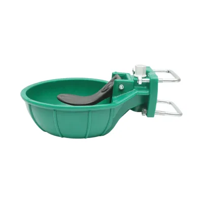 Abbeveratoio in plastica ultra resistente – 2.5 L Colore: verde Dimensioni: 300 × 240 × 90 mm - immagine 3