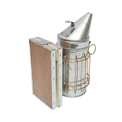 Affumicatore per api in acciaio galvanizzato con cilindro, scudo termico e soffietto in pelle, 190 mm - immagine 2