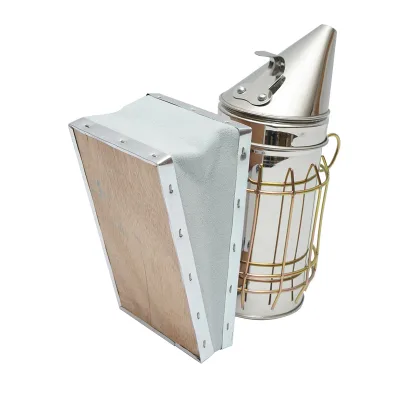 Affumicatore per api in acciaio inox con cilindro, scudo termico e soffietto in pelle, 160 mm - immagine 3