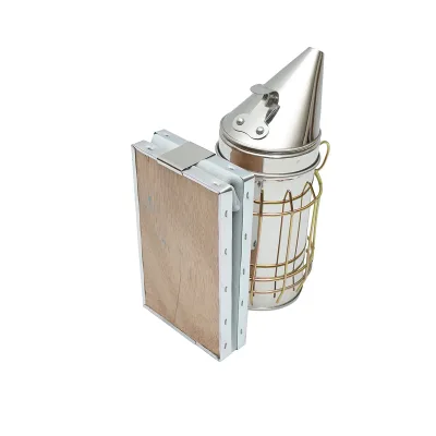 Affumicatore per api in acciaio inox con cilindro, scudo termico e soffietto in pelle, 160 mm - immagine 2