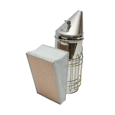 Affumicatore per api in acciaio inox con cilindro, scudo termico e soffietto in pelle, 230 mm - immagine 3