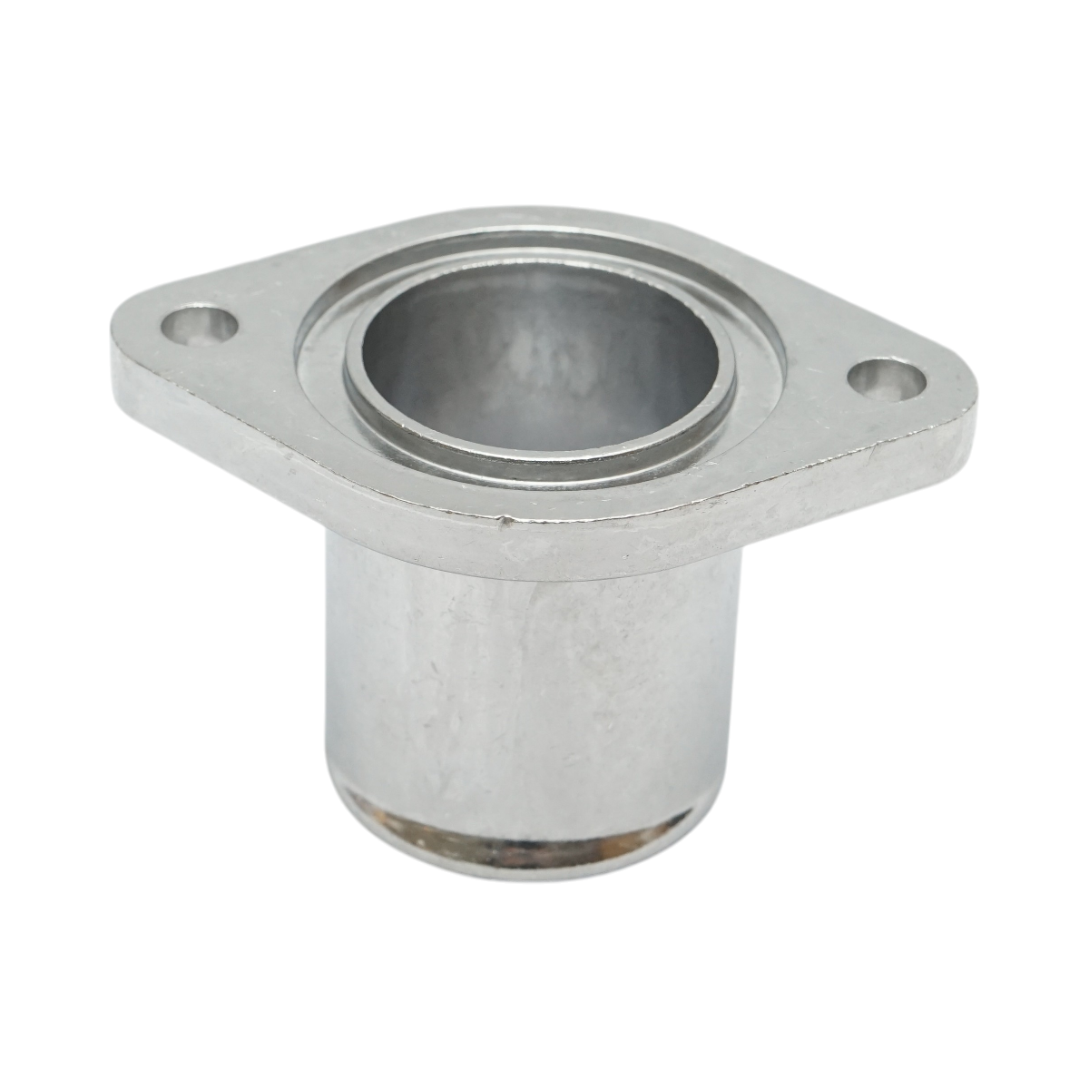 Alloggiamento termostato acqua per trattore John Deere cod OEM R121634 - immagine 2