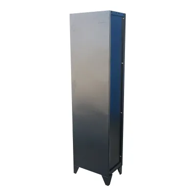 Armadietto metallico tipo spogliatoio nero con 1 anta con serratura e 5 ripiani, 1700×300×450 mm - immagine 3