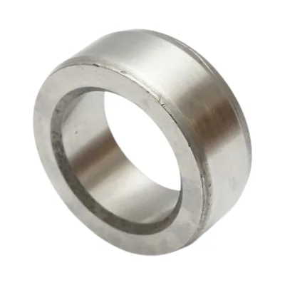 Boccola con paraolio anteriore albero motore John Deere 38.1x57.1x22.45mm cod OEM R81989 - immagine 2
