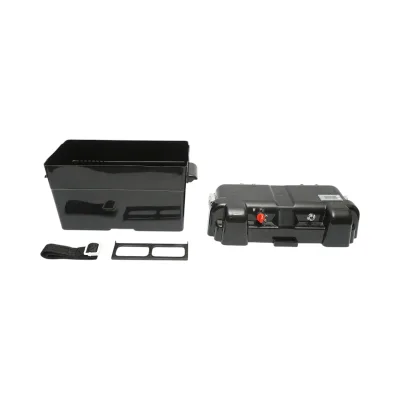Cassetta per batteria auto 12V con voltmetro DC 6–30V, interruttore di alimentazione 100A, presa accendisigari, display LCD, 2 porte USB, 350 × 180 × 200 mm. - immagine 4