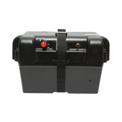 Cassetta per batteria auto 12V con voltmetro DC 6–30V, interruttore di alimentazione 100A, presa accendisigari, display LCD, 2 porte USB, 350 × 180 × 200 mm. - immagine 2
