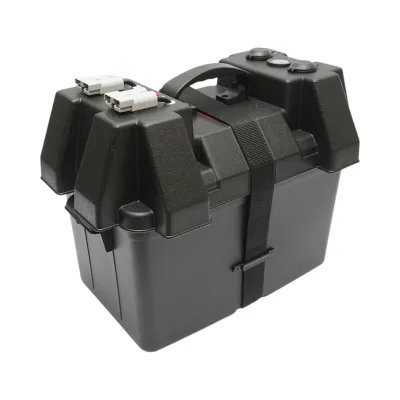 Cassetta per batteria auto 12V con voltmetro DC 6–36V, interruttore di circuito 16A, presa accendisigari, display LCD, 2 porte USB, 340 × 195 × 200 mm. - immagine 5