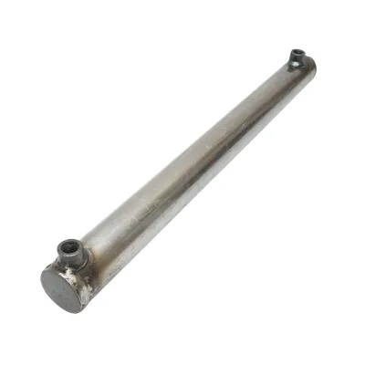 Cilindro idraulico 735 mm filettatura M18 con attacco idraulico Ø16 - immagine 3