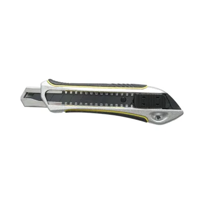 Coltello professionale da taglio, lama da 18 mm con impugnatura antiscivolo, corpo in lega di zinco Crownman