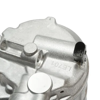Compressore aria condizionata VW CRAFTER codice OEM DCP32068, 7SEU17C, 2E0820803H, 9068300260 - immagine 4