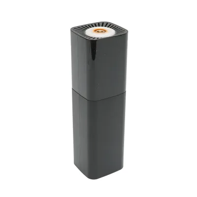 Compressore d'aria digitale portatile intelligente a LED 12V/70W, torcia a LED, funzione di spegnimento automatico, accessori inclusi - immagine 6