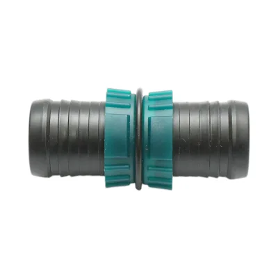 Connettore per tubo gocciolatore con anello 25x25mm per sistemi di irrigazione