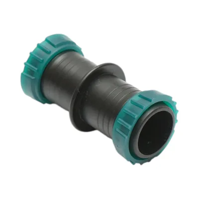 Connettore per tubo gocciolatore con anello 25x25mm per sistemi di irrigazione - immagine 4