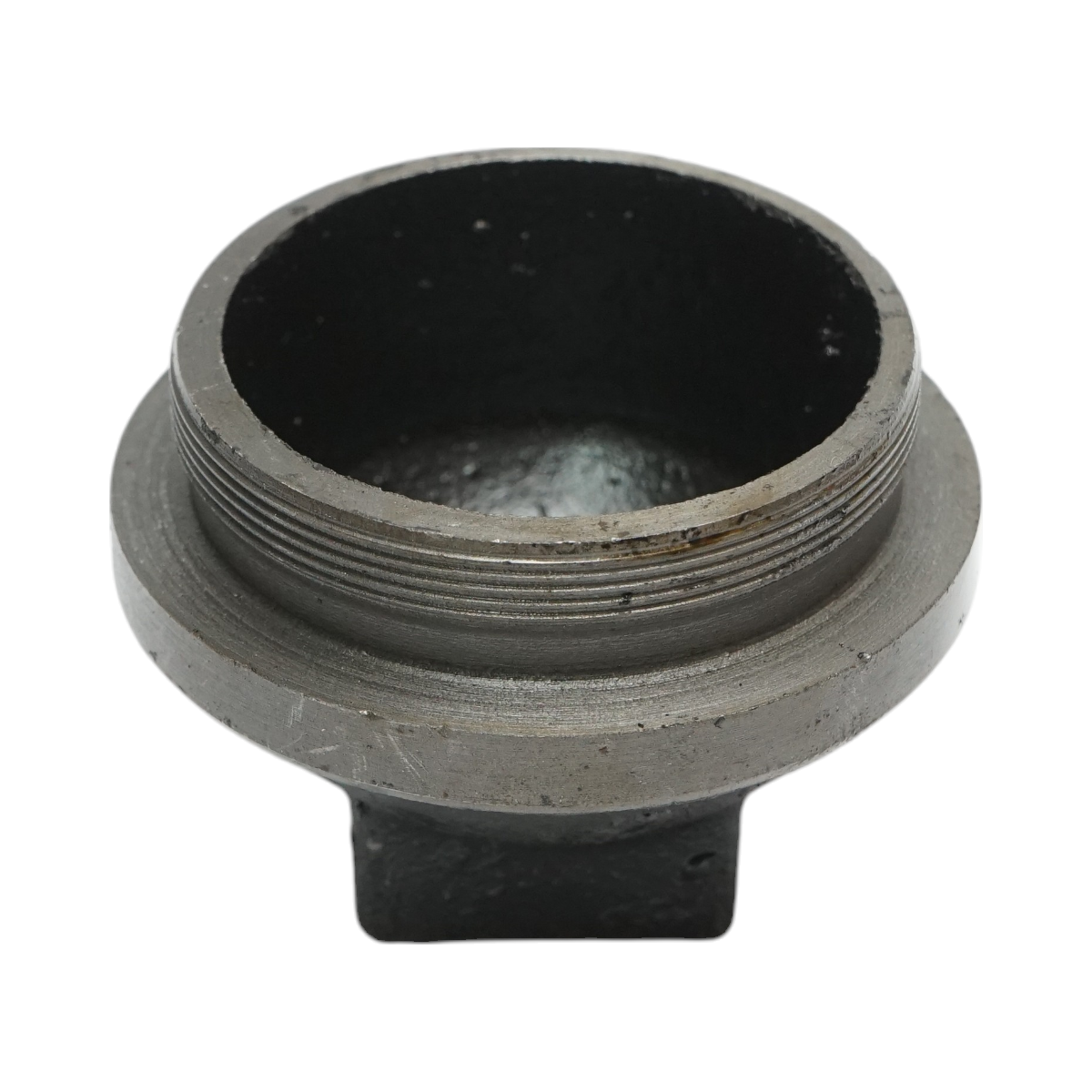 Copridado mozzo Massey Ferguson, Fiat, Case IH codice OEM 57E-1139, 957E1139, CFPN1130B, 1717282, 180009M1, 1884289M1, 191142M1, 646058M1, 81717282, 81811271, 87554746, 893979M91 - immagine 3