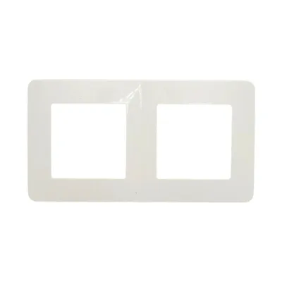 Cornice doppia bianca in PC per presa e interruttore 150x83 mm