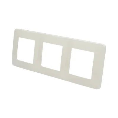 Cornice tripla bianca in PC per presa e interruttore 225x83 mm - immagine 3