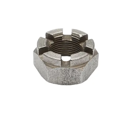 Dado scanalato M30x2mm per bullone del bilanciere Trattore forestale/Perkins nuovo tipo 2018