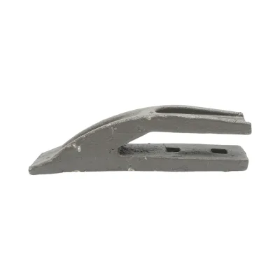 Dente centrale della benna per terne Terex, Massey Ferguson codice OEM 1462201M2 - immagine 3