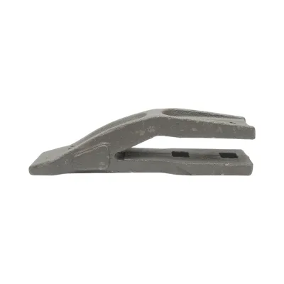 Dente centrale della benna per terne Terex, Massey Ferguson codice OEM 1462201M3 - immagine 3