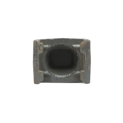 Dente della benna dell'escavatore Caterpillar, Komatsu, JCB tipo Esco codice OEM V13SYL - immagine 3
