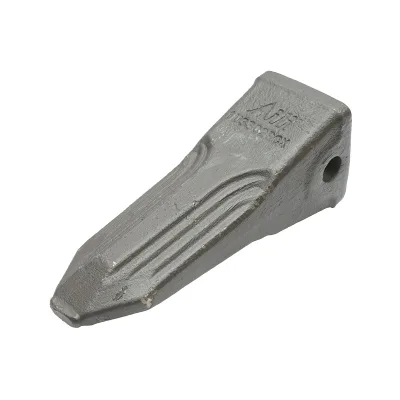 Dente della benna per escavatore Caterpillar J300 codice OEM 1U3302RCX