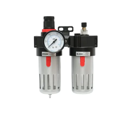 Filtro aria e lubrificatore con regolatore di pressione max. 1 MPa, attacco 1/4