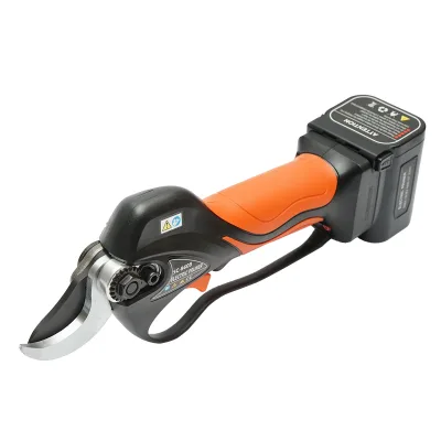 Forbici da giardino elettriche da 900 W con 2 batterie agli ioni di litio da 16,8 V, diametro 0-32 mm - immagine 4