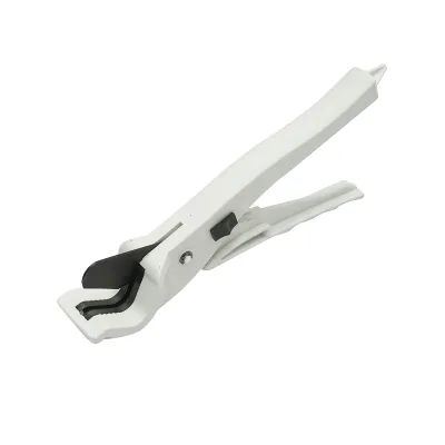 Forbici per il taglio di tubi in PVC con diametro da 16 a 32 mm - immagine 4