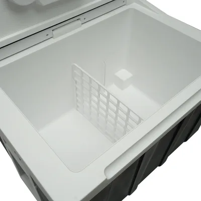 Frigorifero termoelettrico, capacità 50L, alimentazione 12V, potenza 48W con adattatore 220V, Breckner Germany. - immagine 6
