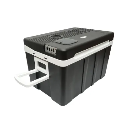 Frigorifero termoelettrico, capacità 50L, alimentazione 12V, potenza 48W con adattatore 220V, Breckner Germany.