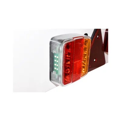 Supporto universale per gancio traino , 1220 mm, 2 luci a LED, 1 fendinebbia a LED, 2 triangoli riflettenti, cavo da 6 m e presa a 7 pin 12/24 V - immagine 3