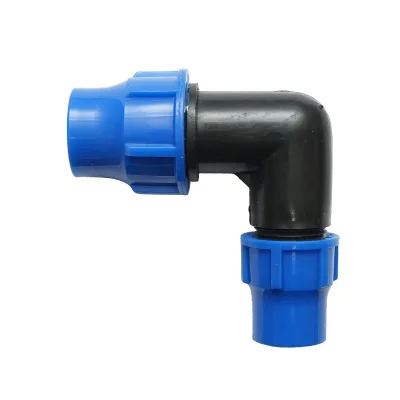 Gomito di raccordo a compressione ridotto D25x20mm per sistemi di irrigazione.