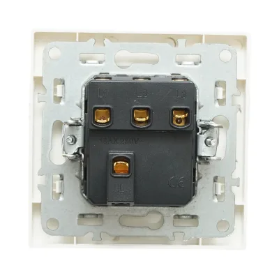 Interruttore triplo da incasso bianco 220V, 10AX, ABS 80x80mm - immagine 3