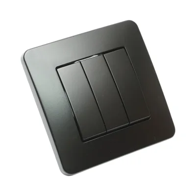 Interruttore triplo da incasso nero 220V, 10AX, PC 80x80mm - immagine 4