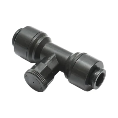 Kit completo per irrigazione a spruzzo con tubo da 15 m, ugelli, rubinetti e aste di fissaggio (30 pezzi) - immagine 6