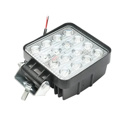 Lampada con 16 LED, 10-30V, 48W, angolo di radiazione 30°, tipo spot, 108x108x57mm, Breckner Germany - immagine 2