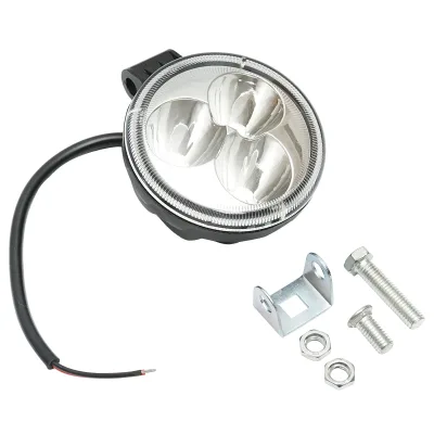 Lampada con 3 LED, 10-30V, 9W, angolo di radiazione 30°, tipo spot, 82x52mm, IP67, 6000K, Breckner Germany - immagine 3