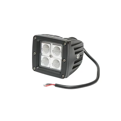 Lampada con 4 LED, 10-30V, 12W, angolo di radiazione 30°, tipo spot, Breckner Germany - immagine 2