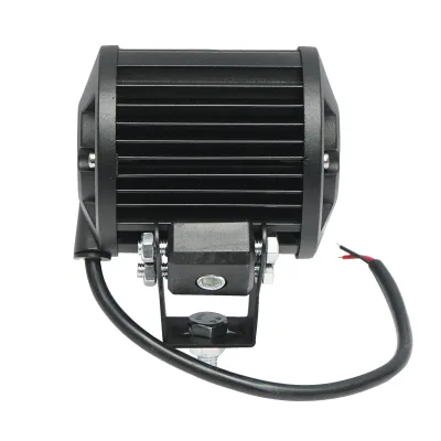 Lampada con 6 LED, 10-30V, 18W, angolo di radiazione 30°, tipo spot, 4/9,8 cm, 6000K, IP67, Breckner Germany. - immagine 2