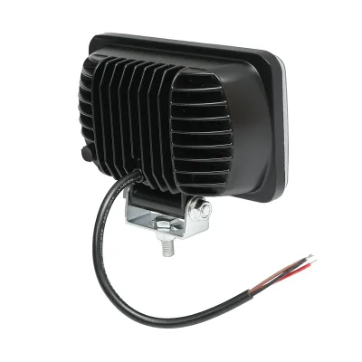 Lampada con 8 LED, 10-30V, 24W, angolo di radiazione 60° - immagine 3