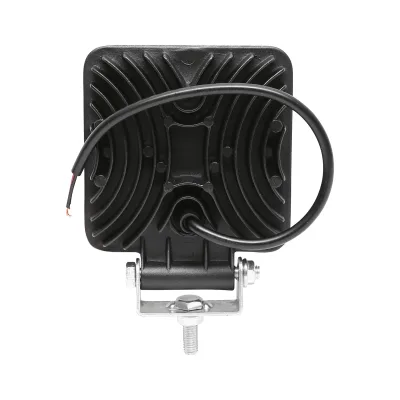 Lampada con 8 LED, 10-60V, 24W, angolo di radiazione 60°, quadrata. - immagine 3