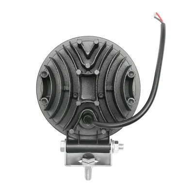 Lampada con 9 LED, 10-60V, 27W, angolo di radiazione 60°, tipo flood, 6000K, 107x107x51mm, IP67, Breckner Germany. - immagine 2
