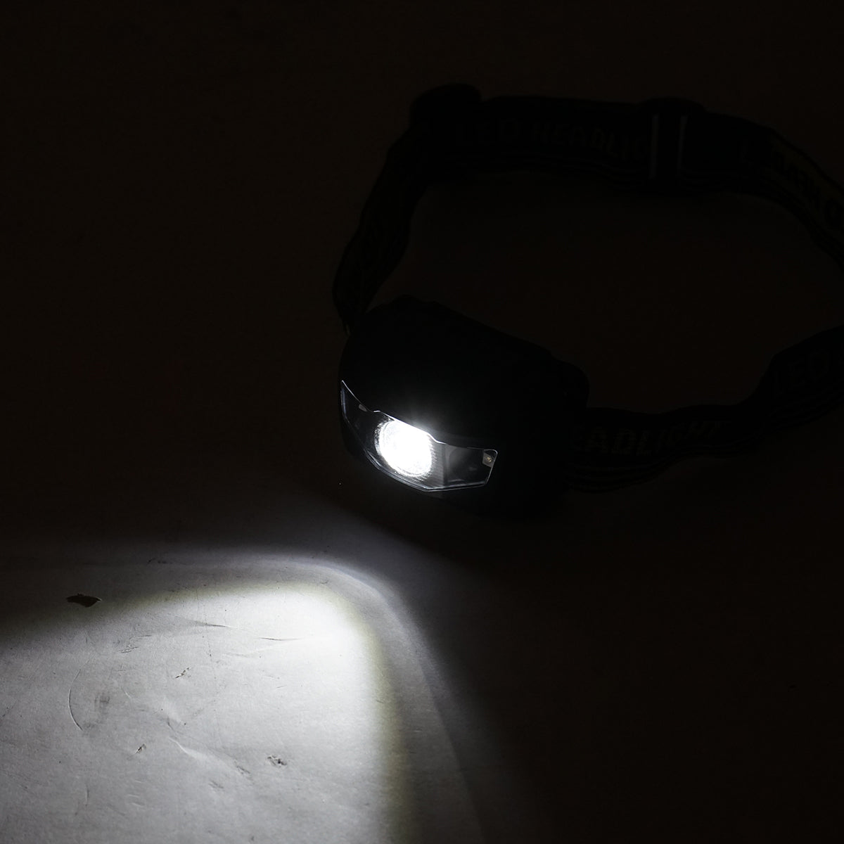 Lampada frontale a LED con 3 LED, 5W, Breckner Germany - immagine 6