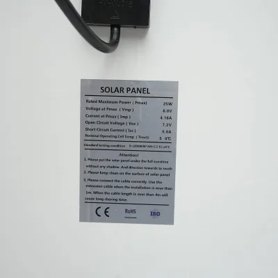 Lampada LED con sensore di movimento pannello solare monocristallino e telecomando 25W - immagine 4