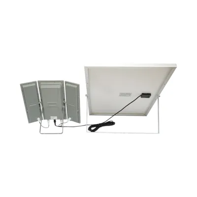Lampada LED da 4500 lm, 6500 K con pannello solare da 70 W, batteria LifePO4 da 3,2 V/60 Ah, sensore di movimento e telecomando IP66 Breckner Germany - immagine 4