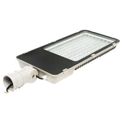 Lampada per illuminazione stradale a LED 150W, 220V, 6500K, IP67 con montaggio su palo - immagine 3