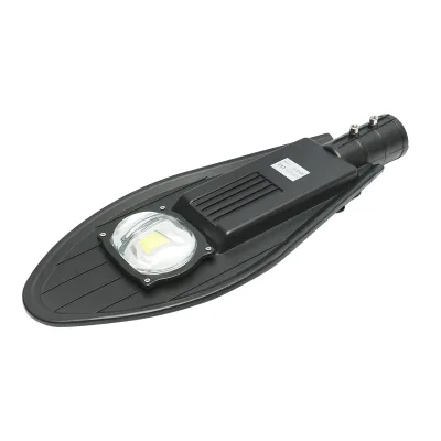 Lampada per illuminazione stradale a LED 50W, 220V, 6500K, IP67 luna fredda con montaggio su palo - immagine 3