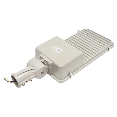 Lampada per illuminazione stradale a LED 50W, 220V, IP67, luce fredda 6500K con attacco a palo e angolo regolabile - immagine 3