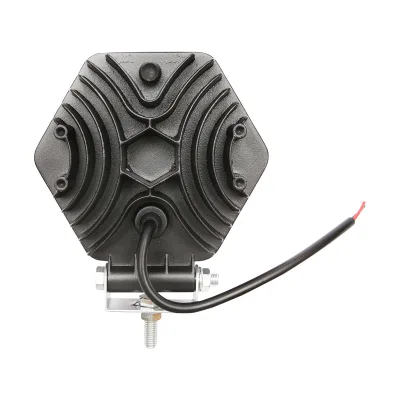 Lampada proiettore esagonale con griglia in plastica rossa, 9 LED, angolo di radiazione 30°, DC 10-80V, 27W, Breckner Germany - immagine 5