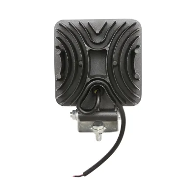 Lampada quadrata con 16 LED, 10-60V, 48W, angolo di radiazione 60°, Breckner Germany. - immagine 4